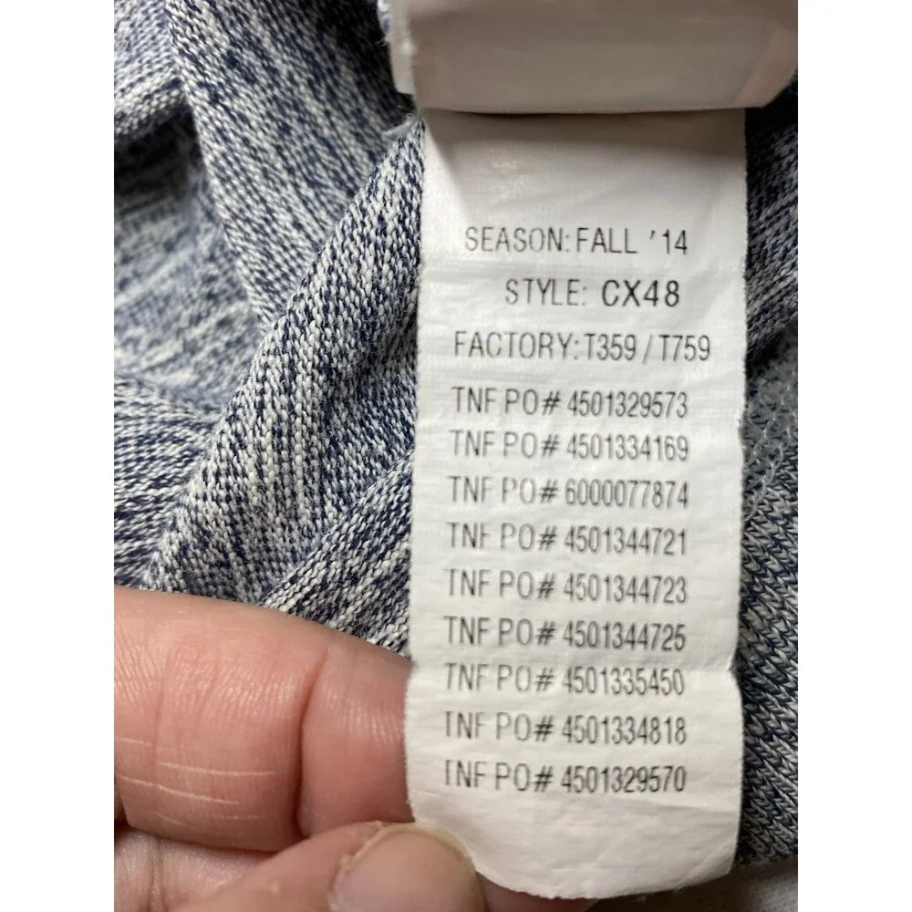 The North Face Men’s Size XL Heather Blue Long Sleeve Crew Neck Sweatshirt